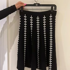Knit knee length skirt